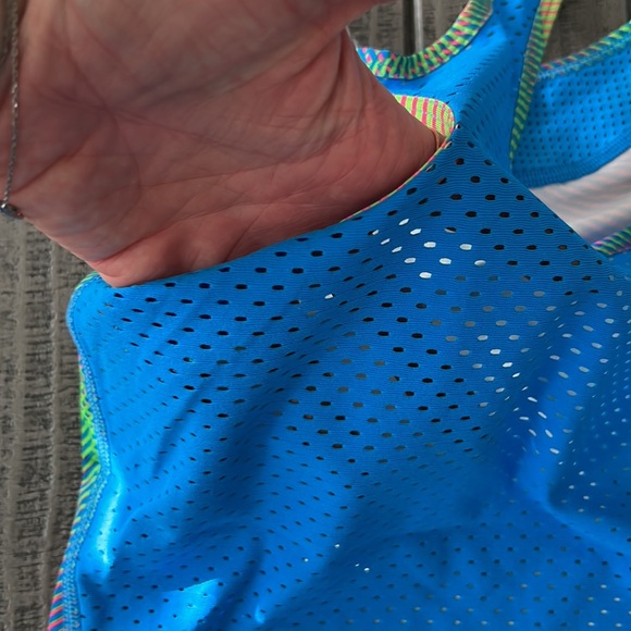 Nike pro dri fit tank top blue and multi colored - Picture 5 of 5